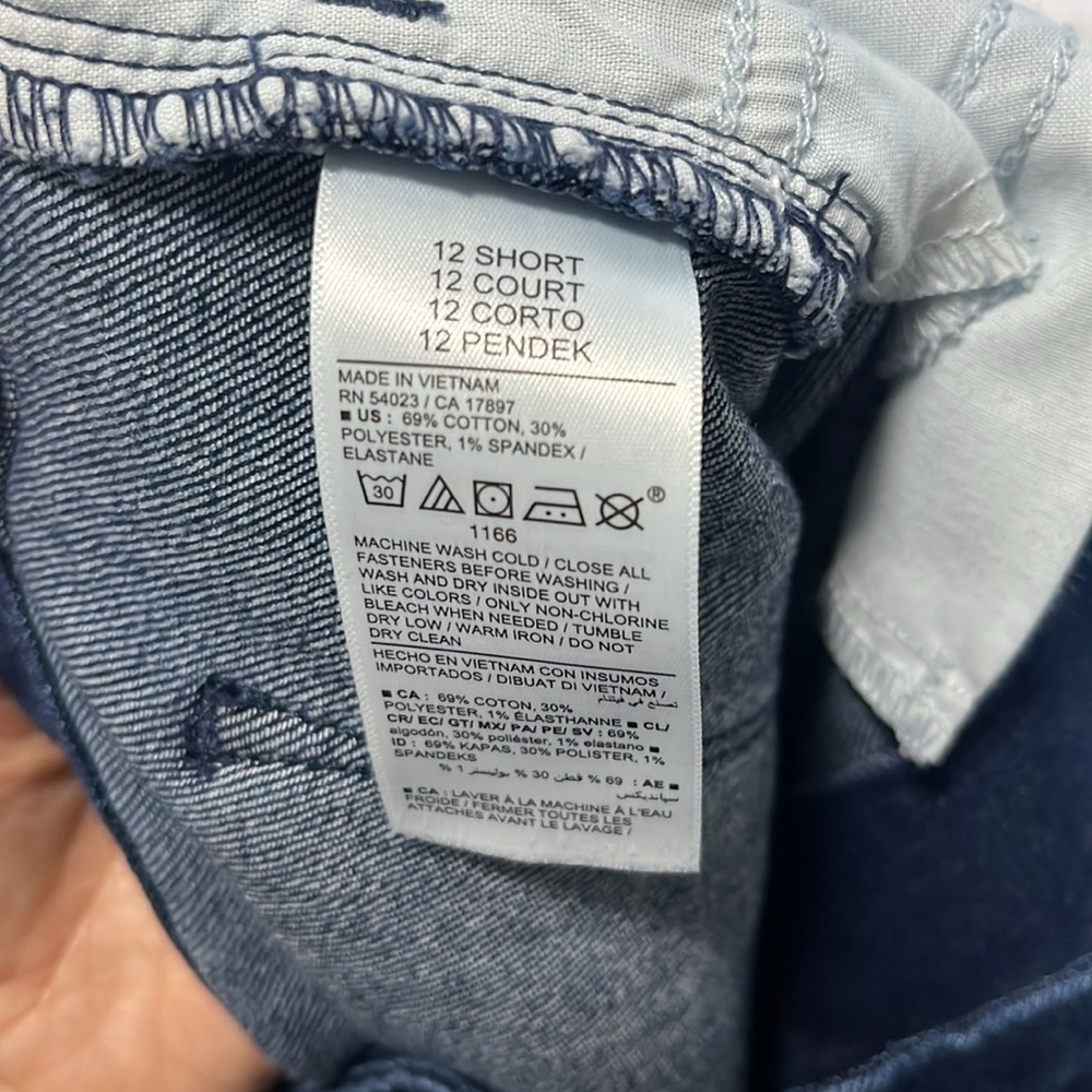 High-Rise Women’s Jeans - 12 SHORT - Picture 7 of 9
